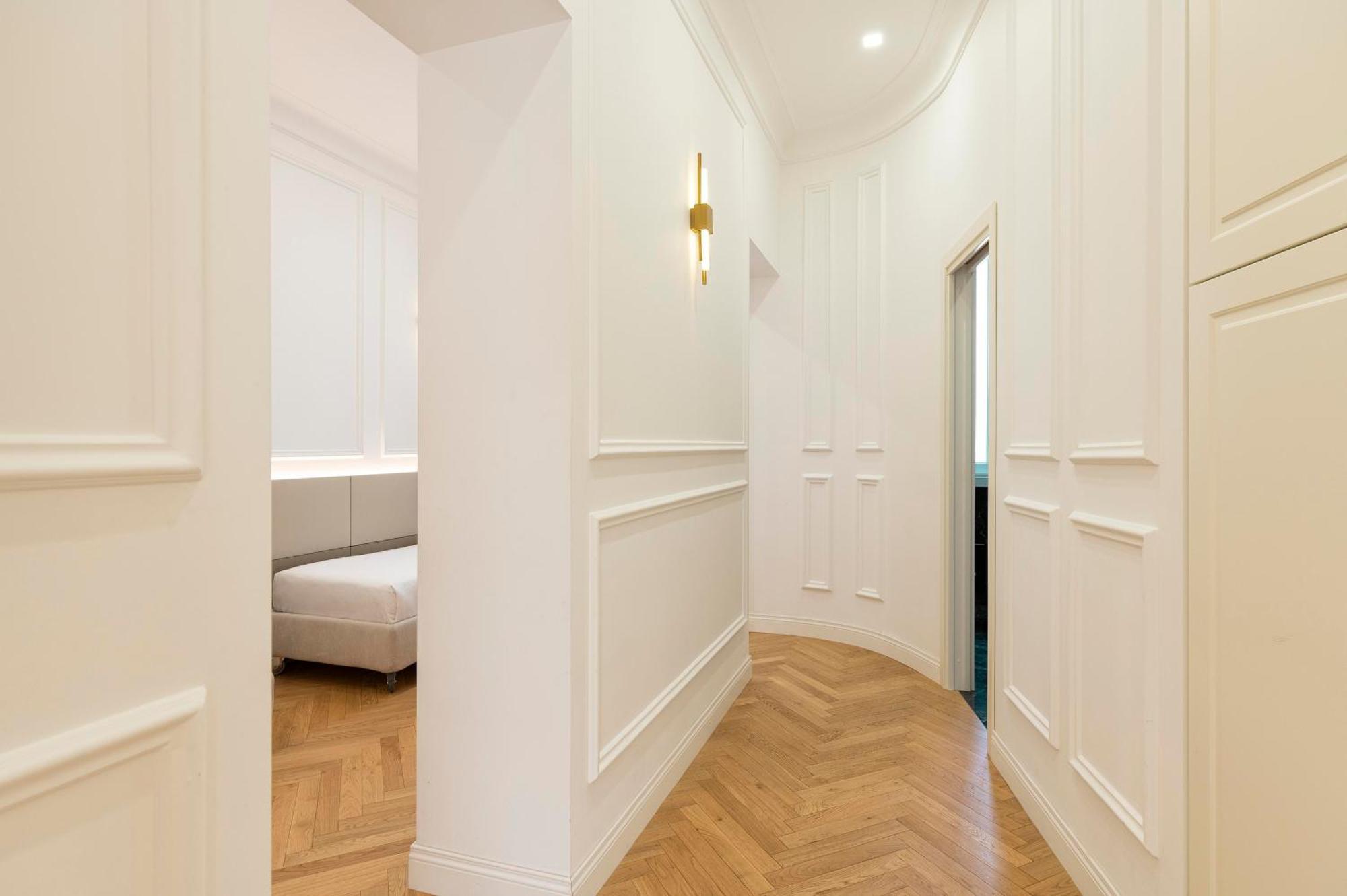 Sjr Luxury Apartment Trevi Fountain Рим Екстер'єр фото
