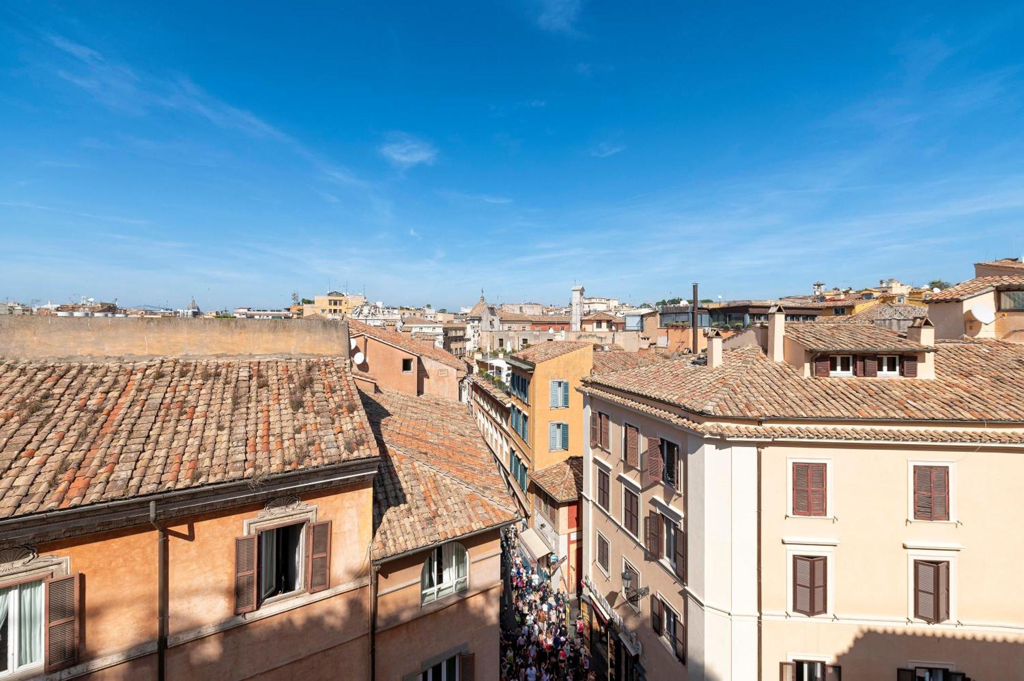 Sjr Luxury Apartment Trevi Fountain Рим Екстер'єр фото